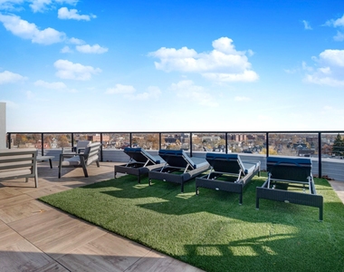 188-11 Hillside Avenue - Photo Thumbnail 14