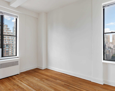 228 West 71st Street - Photo Thumbnail 27