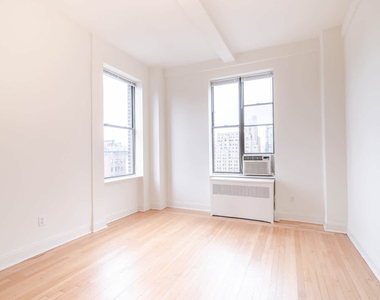 228 West 71st Street - Photo Thumbnail 25