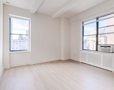 228 West 71st Street - Photo Thumbnail 16
