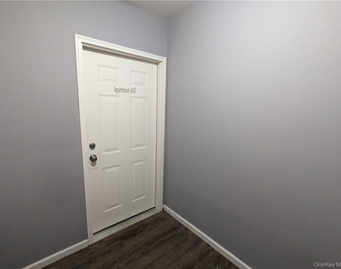 3144 Route 9w - Photo Thumbnail 1