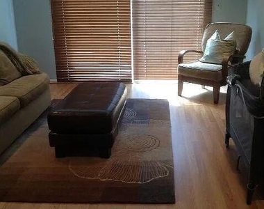 126 Foxwood Drive - Photo Thumbnail 7