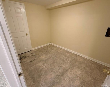 219 Willets Lane - Photo Thumbnail 13