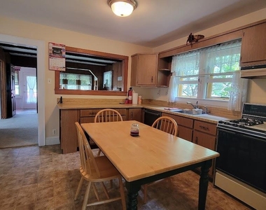 168 Lewis Road - Photo Thumbnail 13