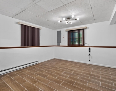155 Stoneleigh Avenue - Photo Thumbnail 22