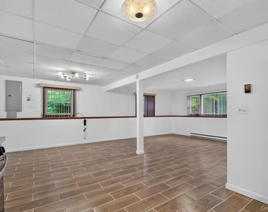155 Stoneleigh Avenue - Photo Thumbnail 1