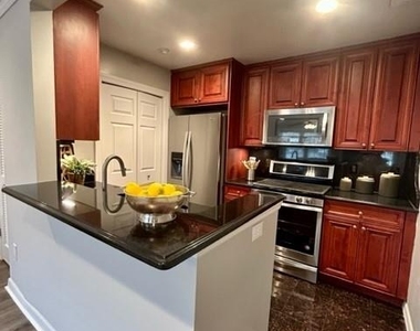 2805 Vista View Drive - Photo Thumbnail 1