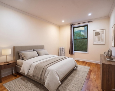 83-52 Talbot Street - Photo Thumbnail 7