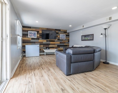 3784 Carrel Boulevard - Photo Thumbnail 23