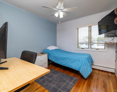 3784 Carrel Boulevard - Photo Thumbnail 14