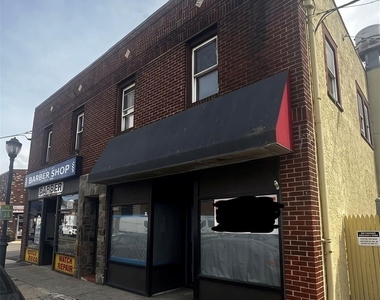 480 Westbury Avenue - Photo Thumbnail 9