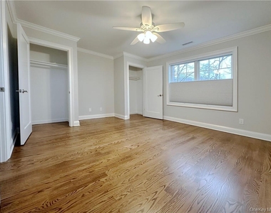 32 General Heath Avenue - Photo Thumbnail 8