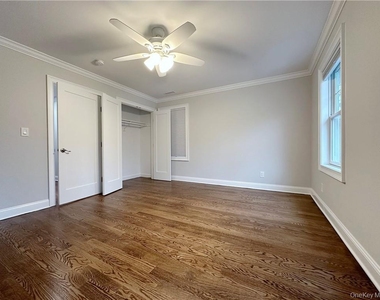 32 General Heath Avenue - Photo Thumbnail 7