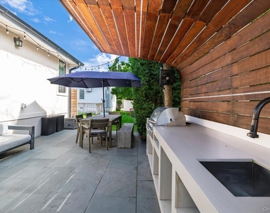 344 E Beech Street - Photo Thumbnail 6