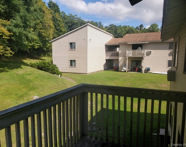 248 Concord Lane - Photo Thumbnail 16