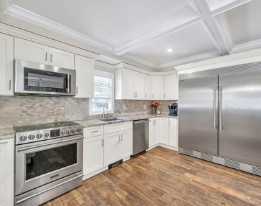 2327 Cleveland Street - Photo Thumbnail 30