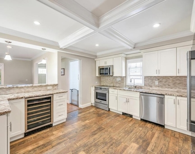 2327 Cleveland Street - Photo Thumbnail 26