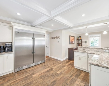 2327 Cleveland Street - Photo Thumbnail 29