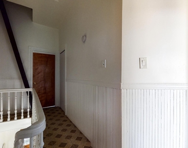 20-13 Greene Avenue - Photo Thumbnail 1