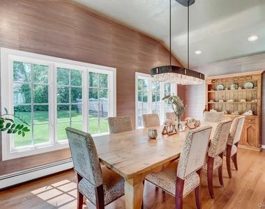 14 Horse Hill Road - Photo Thumbnail 8