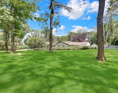 14 Horse Hill Road - Photo Thumbnail 34