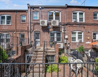 3139 56th Street - Photo Thumbnail 13