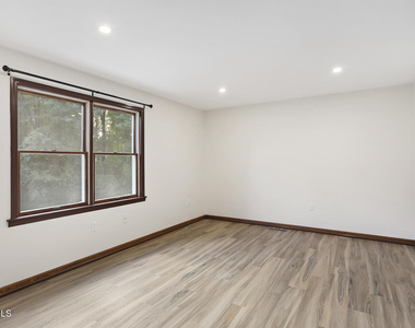 62a Devitt Road - Photo Thumbnail 6
