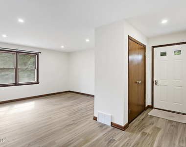 62a Devitt Road - Photo Thumbnail 3