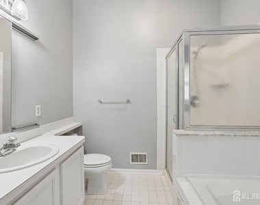 1507 Wagon Wheel Court - Photo Thumbnail 16