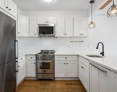 1229 Putnam Avenue - Photo Thumbnail 4
