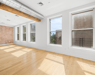 481 Washington Street - Photo Thumbnail 2
