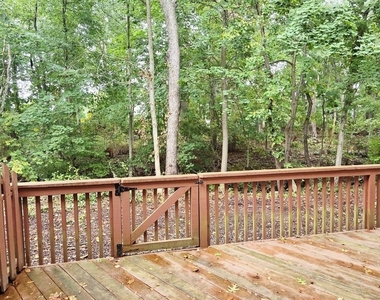 75 Ashford Drive - Photo Thumbnail 7