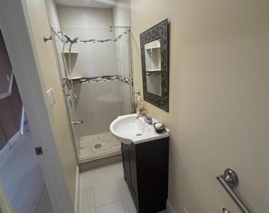 8 Begonia Court - Photo Thumbnail 11
