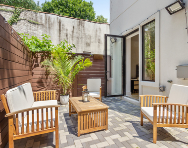 573 Gates Avenue - Photo Thumbnail 5
