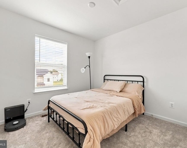299 Aragon Drive - Photo Thumbnail 17