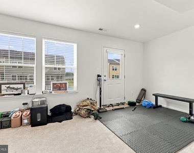 299 Aragon Drive - Photo Thumbnail 23