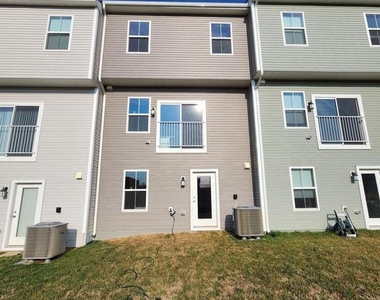 114 Milburn Drive - Photo Thumbnail 1