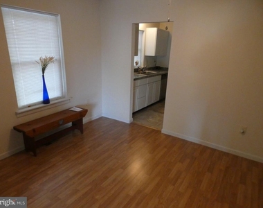 930 Bryant Avenue - Photo Thumbnail 12