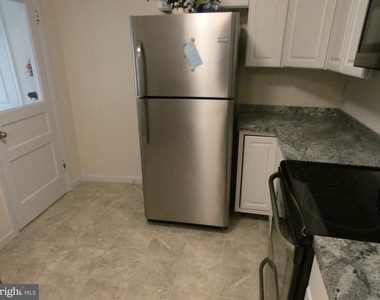 930 Bryant Avenue - Photo Thumbnail 37