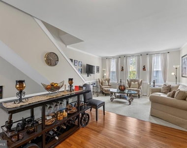 112 Shamrock Drive - Photo Thumbnail 18