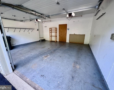 19 Montgomery Drive - Photo Thumbnail 22