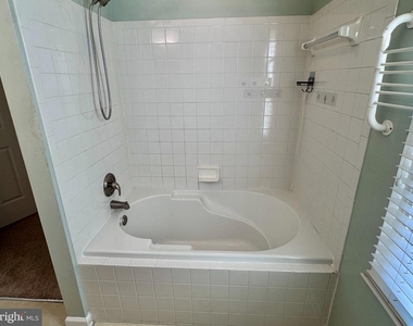 19 Montgomery Drive - Photo Thumbnail 30