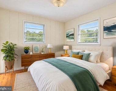 8614 Linton Hall Road - Photo Thumbnail 18