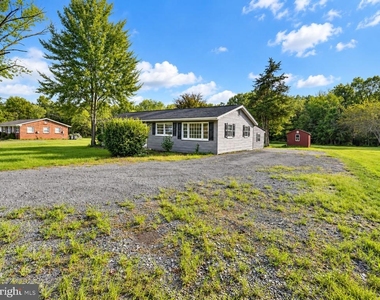 8614 Linton Hall Road - Photo Thumbnail 2