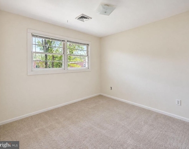 8614 Linton Hall Road - Photo Thumbnail 14