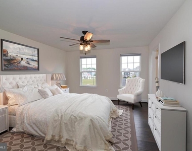 10684 Viewmont Lane - Photo Thumbnail 19