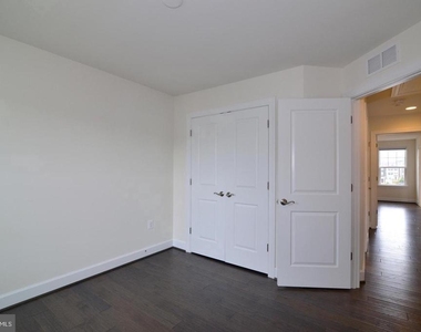 10684 Viewmont Lane - Photo Thumbnail 31