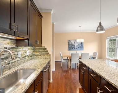 116 Mount High Street - Photo Thumbnail 14