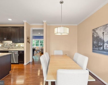 116 Mount High Street - Photo Thumbnail 11
