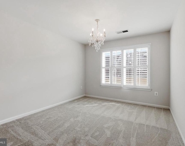 728 Vestal Street - Photo Thumbnail 23